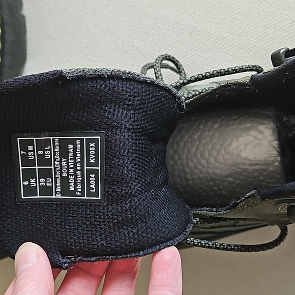 DR MARTENS UNISEX BOURY BOOTS NWOT SIZE Mens 7/ women 8 - Picture 6 of 12